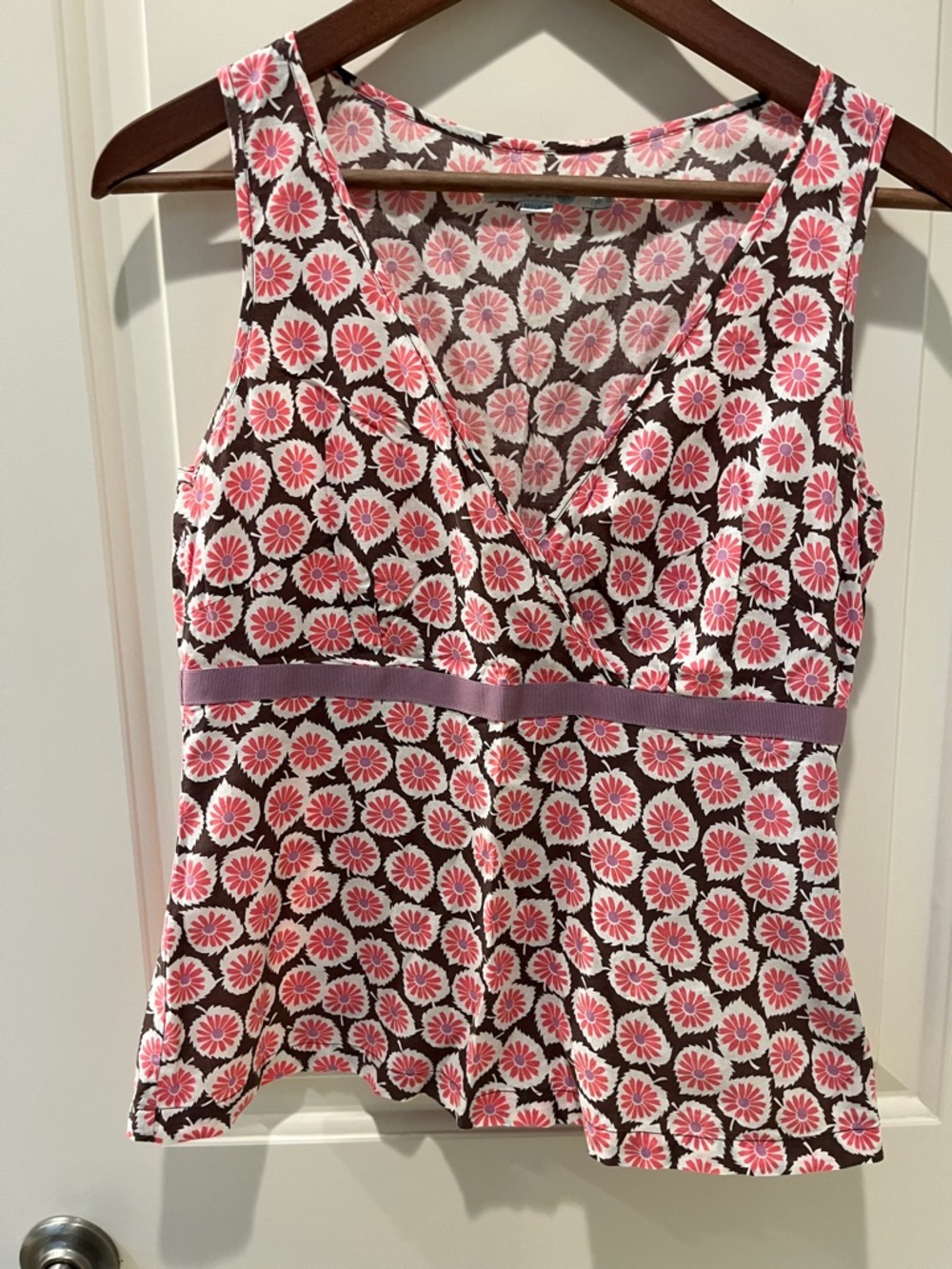 Boden Pink Daisy-Print Sleeveless V-Neck Tank Blouse